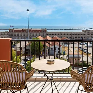 Limani's Sea View Apartment Thessaloniki